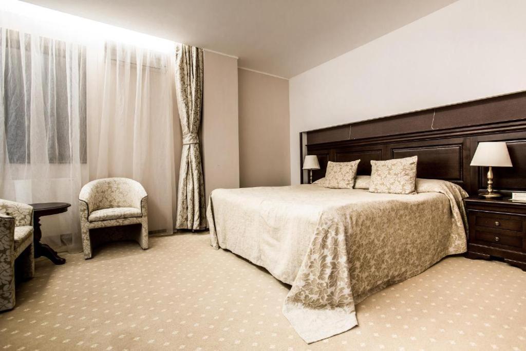 Alpin Resort Hotel - Apartamentele 2403-2404- Proprietate Administrata De Gazda Privata 포이아나브라소프 외부 사진
